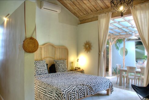 Tropical Living Style Villa Located In The Heart Of Umalas (19)