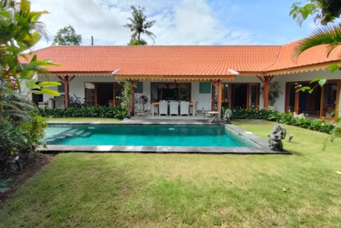 1. 4BR Family Home in Buduk