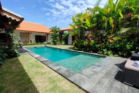 3. 4BR Family Home in Buduk