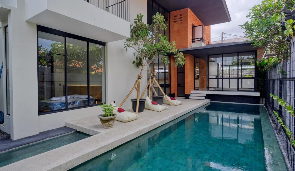 Brand New Villa in Kerobokan with Renter-Friendly Layout (1)