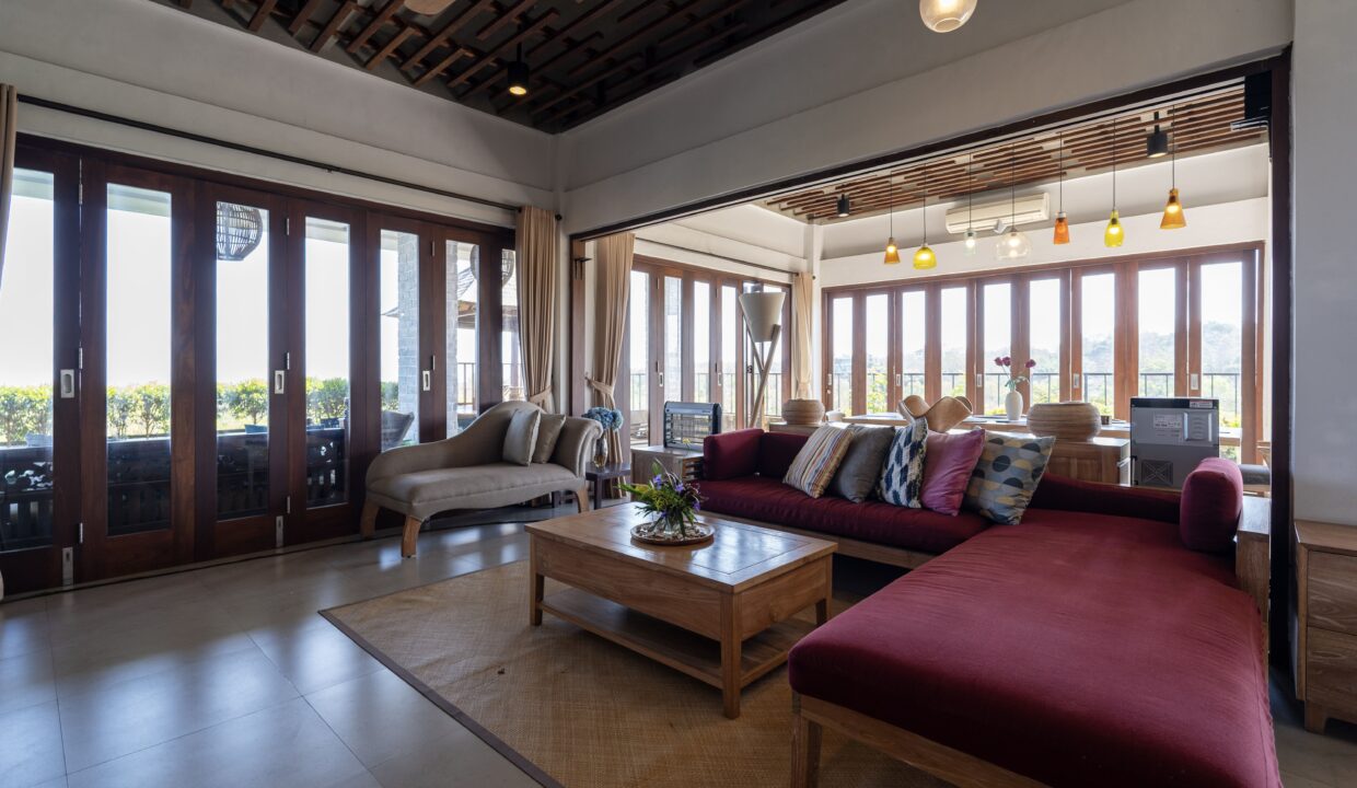 Discover A Beautiful Villa On The Southern Coast Of Bali (6)