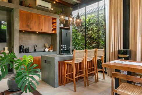 Tropical Loft Villa in Padonan, Canggu (10)