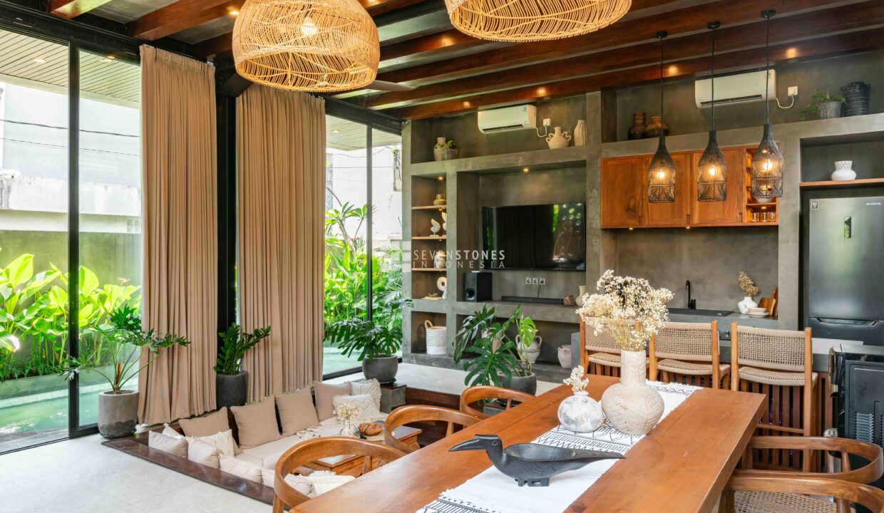 Tropical Loft Villa in Padonan, Canggu (6)