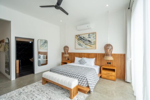 13. Luxury Brand New Villa, Pererenan