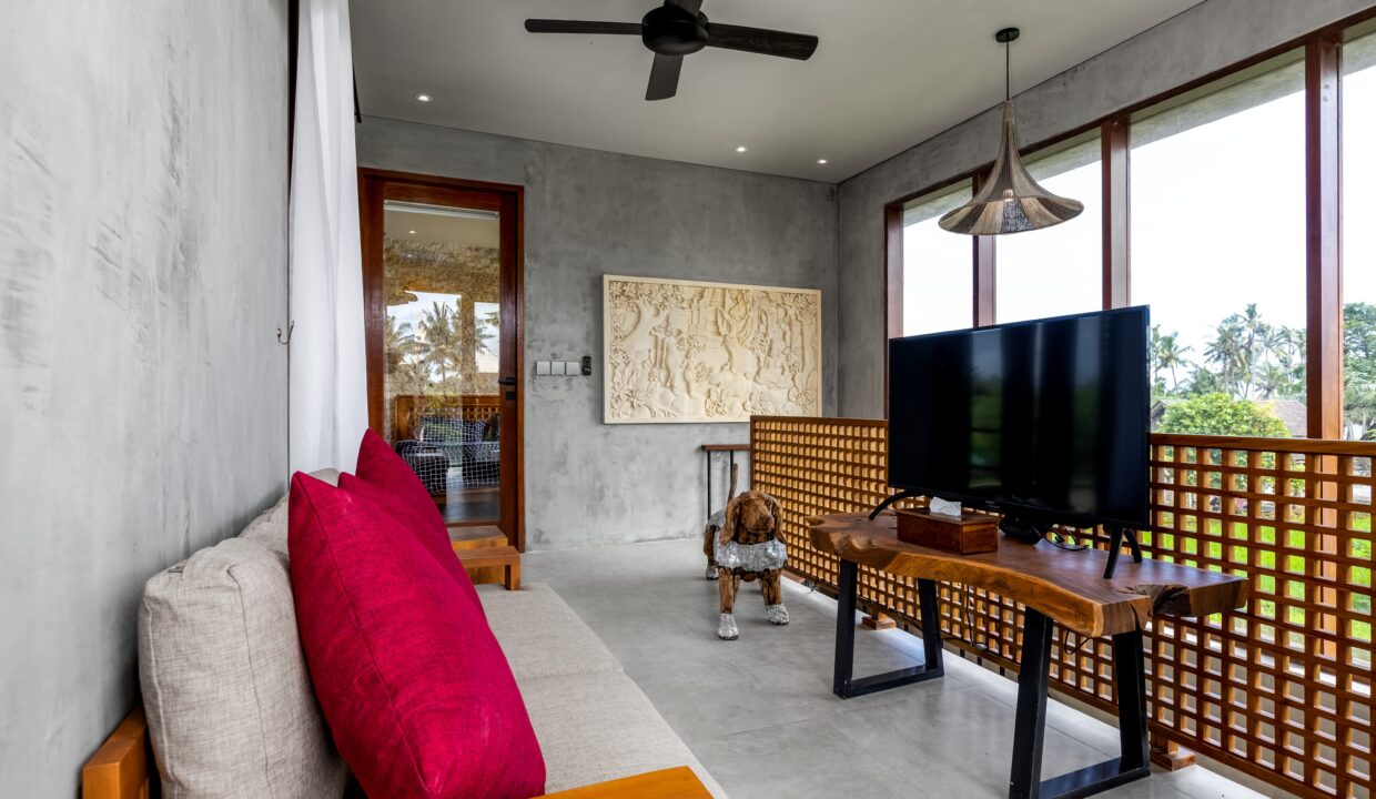 Freehold Villa For Sale Walking Distance to Cemagi Beach (3)