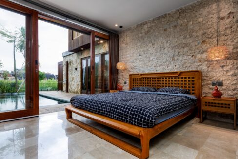 Freehold Villa For Sale Walking Distance to Cemagi Beach (4)