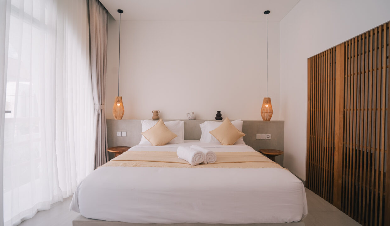 Modern 2-Bedroom Villa with Private Pool in Prime Canggu Location (11)