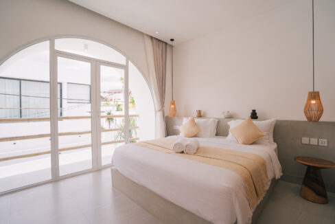 Modern 2-Bedroom Villa with Private Pool in Prime Canggu Location (13)