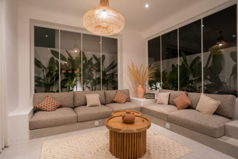 Modern 2-Bedroom Villa with Private Pool in Prime Canggu Location (19)