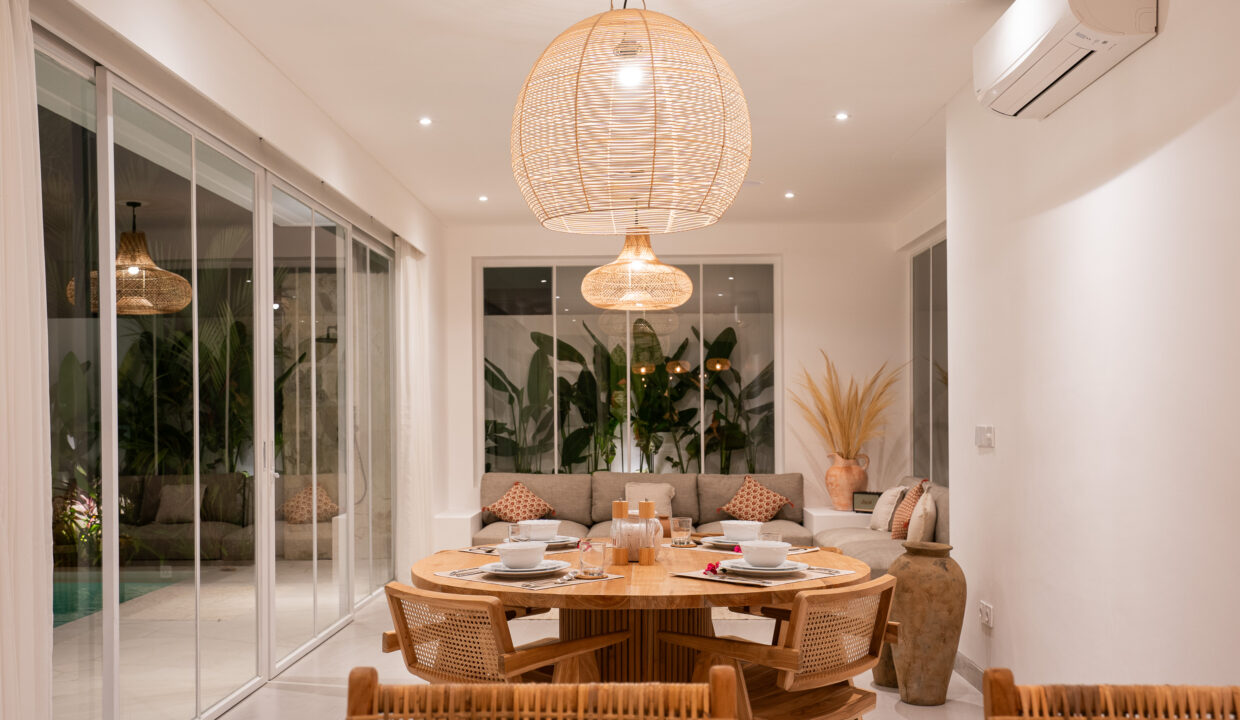 Modern 2-Bedroom Villa with Private Pool in Prime Canggu Location (20)