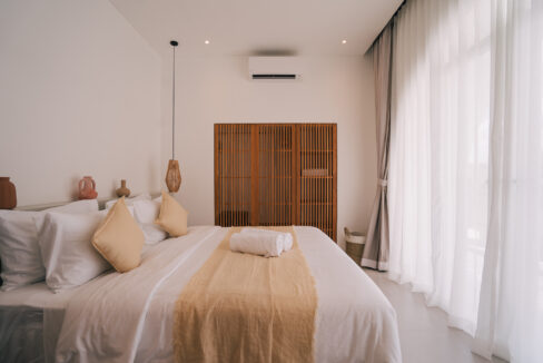 Modern 2-Bedroom Villa with Private Pool in Prime Canggu Location (9)