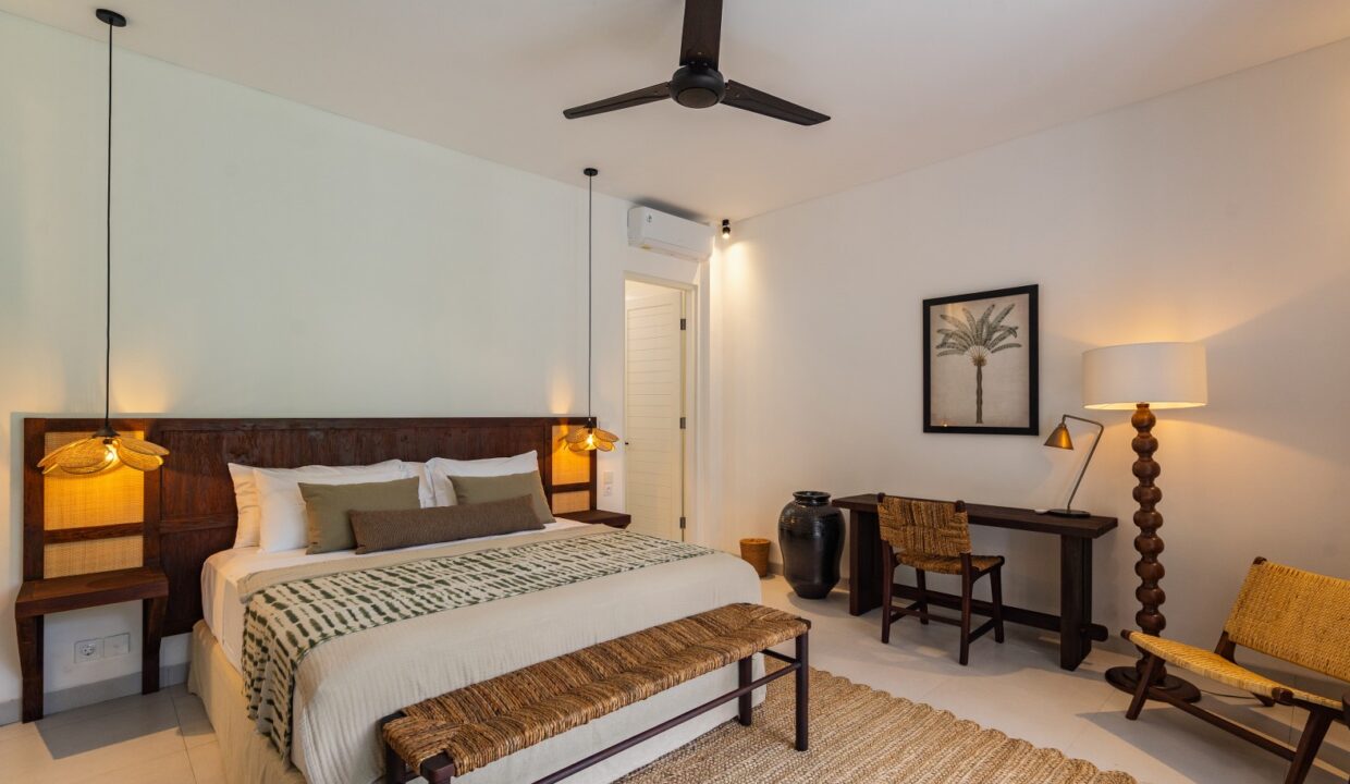 12. Modern 4-Bedroom Leasehold Villa in Pererenan