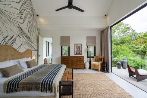 17. Modern 4-Bedroom Leasehold Villa in Pererenan
