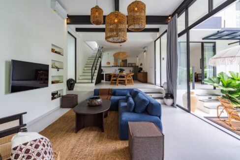 7. Modern 4-Bedroom Leasehold Villa in Pererenan