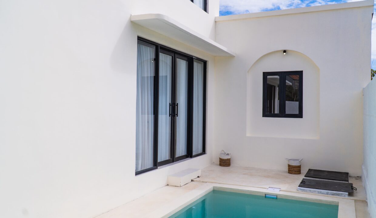 8. Luxury Freehold and Leasehold Villa in Nusa Dua