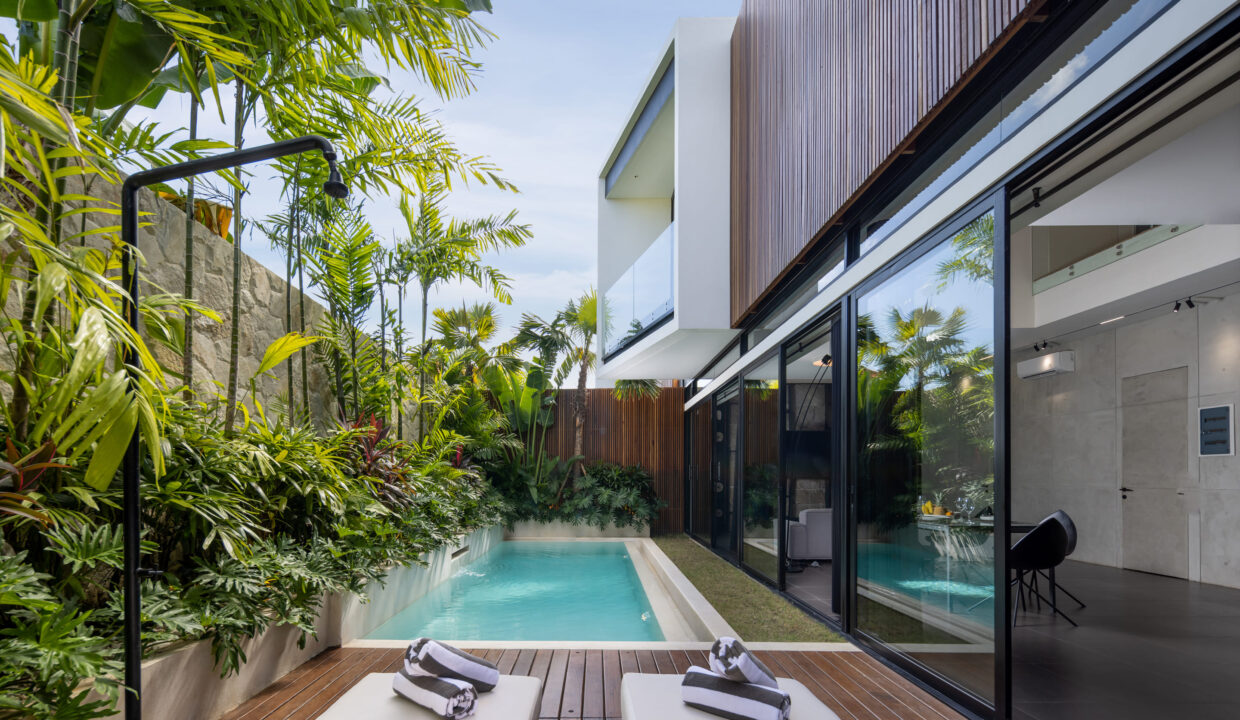 Charming Villa for Sale in Prime Canggu Location (1)