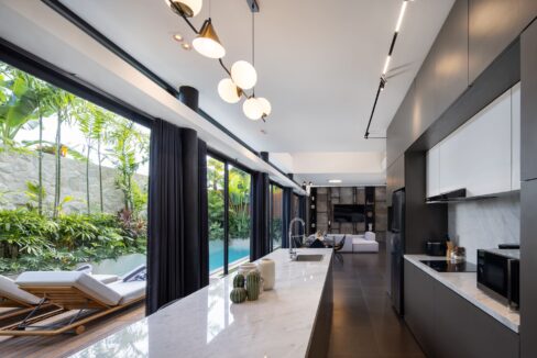 Charming Villa for Sale in Prime Canggu Location (7)