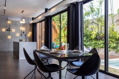 Charming Villa for Sale in Prime Canggu Location (8)