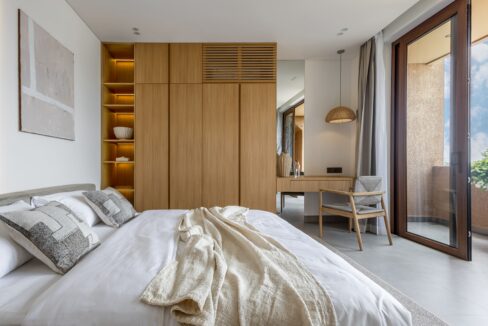 Discover Your Dream Villa In Berawa, Where Modern Luxury Meets Tropical Charm. (13)