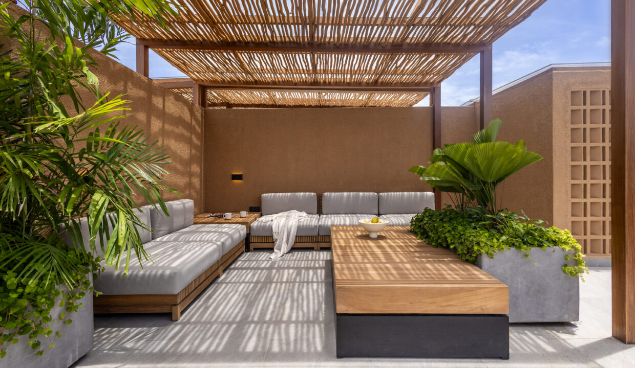 Discover Your Dream Villa In Berawa, Where Modern Luxury Meets Tropical Charm. (15)