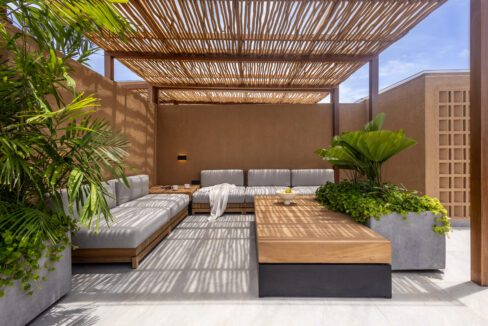Discover Your Dream Villa In Berawa, Where Modern Luxury Meets Tropical Charm. (15)