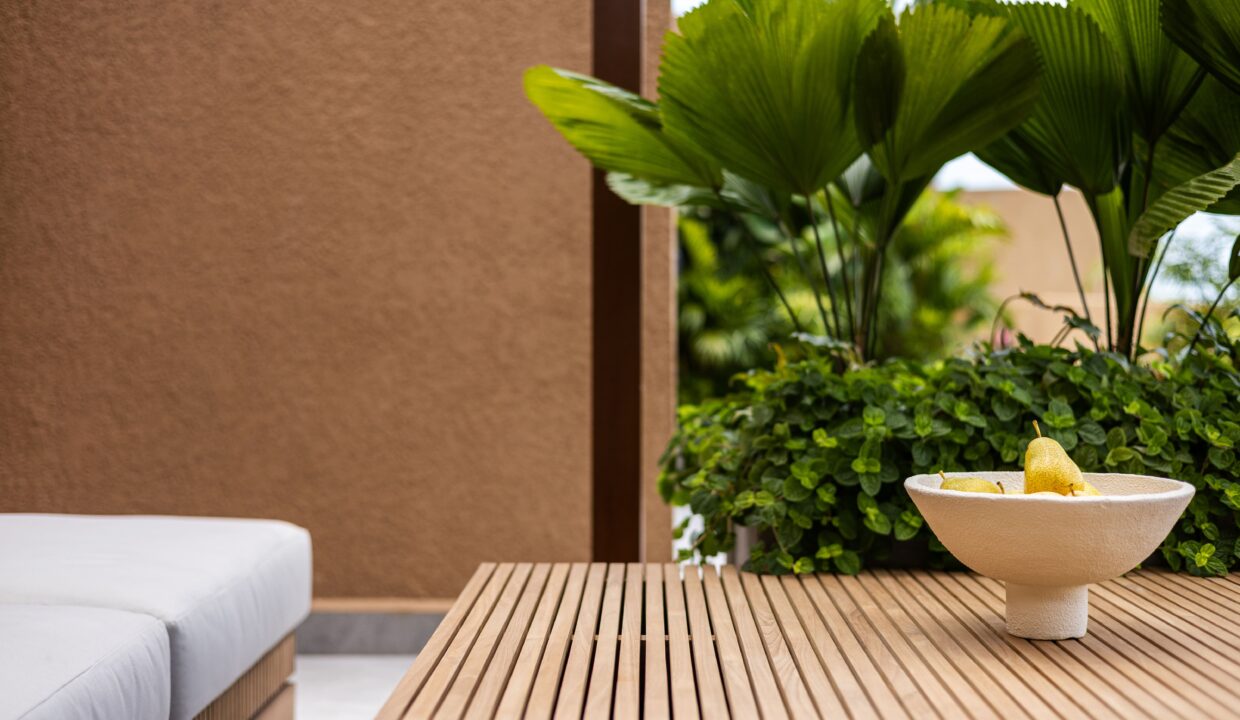 Discover Your Dream Villa In Berawa, Where Modern Luxury Meets Tropical Charm. (17)
