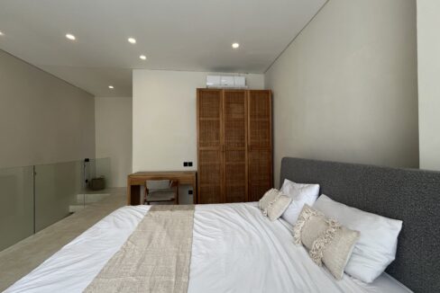 Modern Living Near Melasti Beach (11)