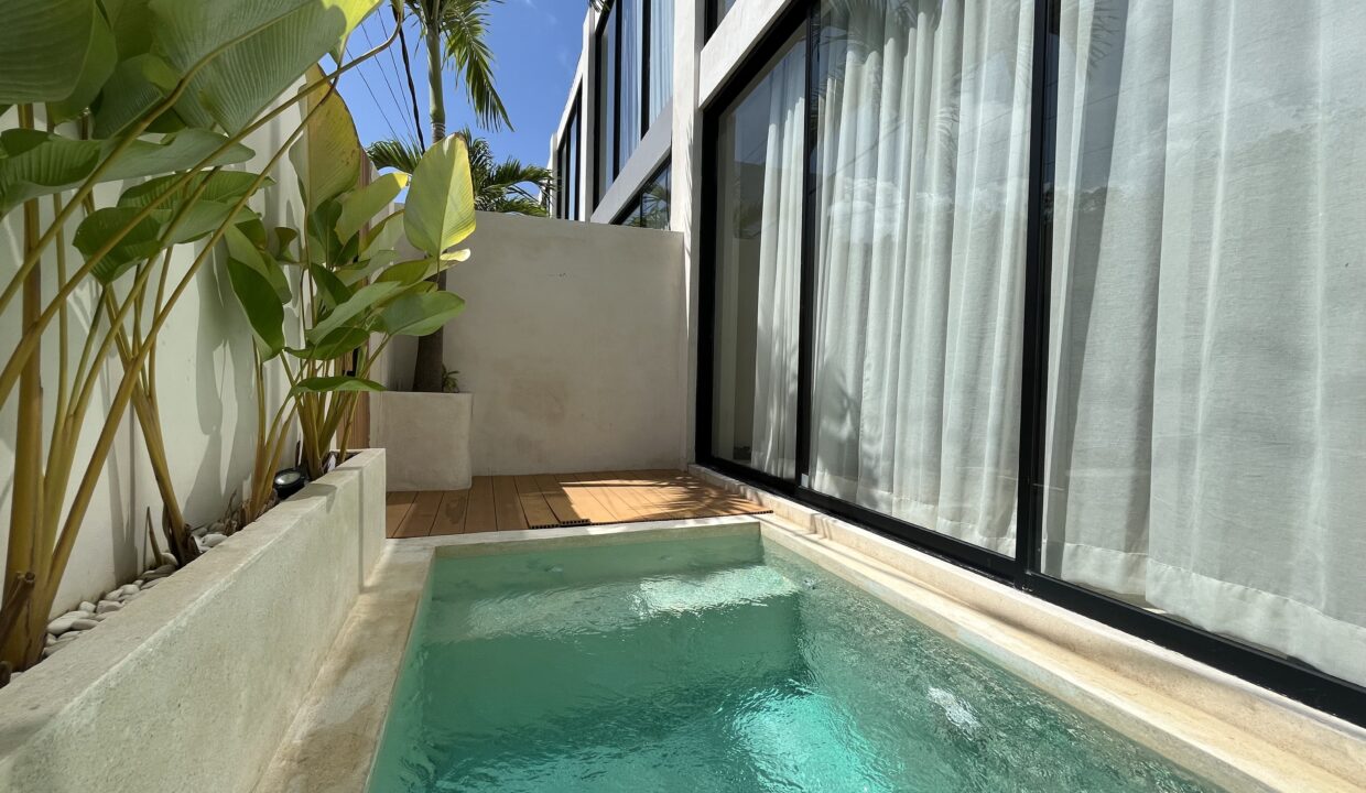 Modern Living Near Melasti Beach (3)