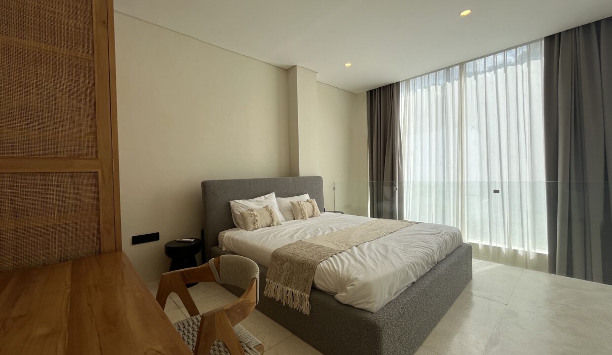 Modern Living Near Melasti Beach (9)