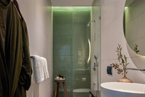 Modern and Stylish 3-Bedroom Townhouse in Prime Umalas Location (11)