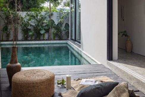 Modern and Stylish 3-Bedroom Townhouse in Prime Umalas Location (4)