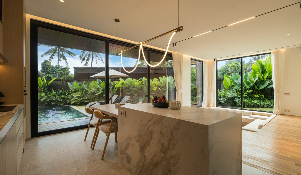 Modern and Stylish Two-Bedroom Villa for Sale Near Ubud Centre (11)