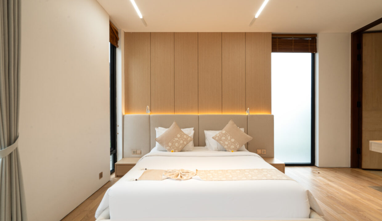 Modern and Stylish Two-Bedroom Villa for Sale Near Ubud Centre (14)
