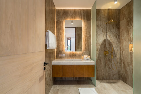 Modern and Stylish Two-Bedroom Villa for Sale Near Ubud Centre (17)