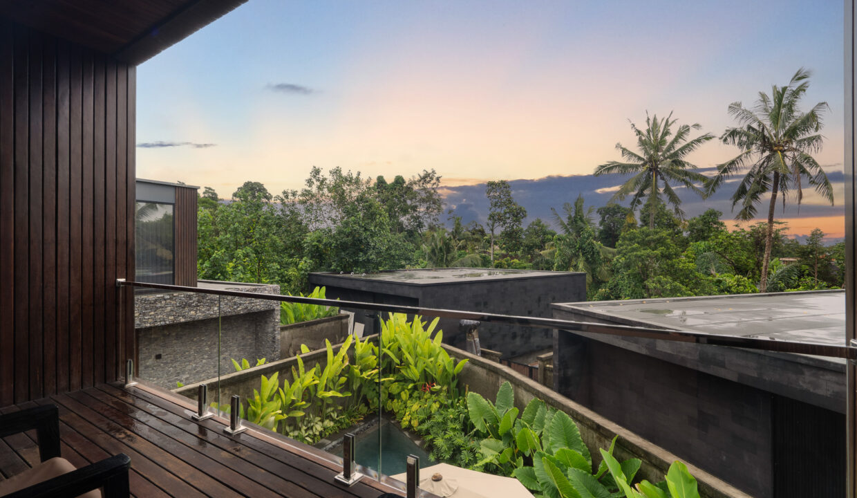 Modern and Stylish Two-Bedroom Villa for Sale Near Ubud Centre (19)
