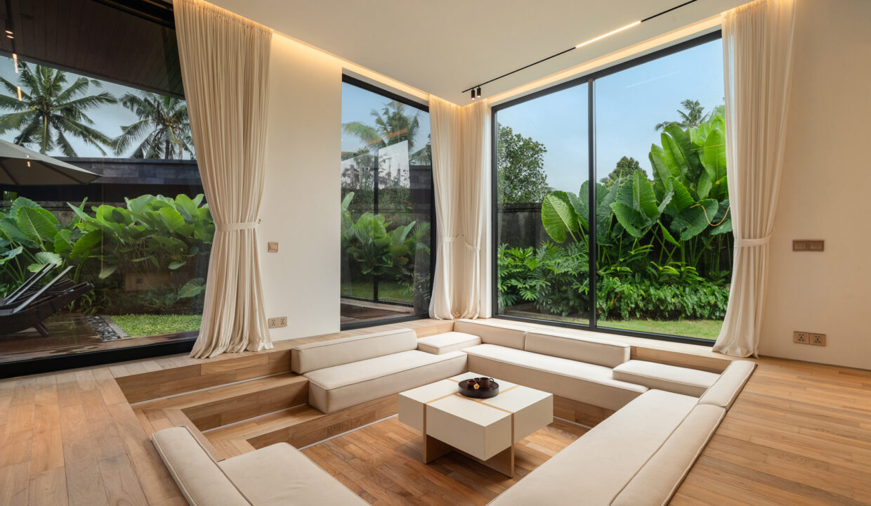 Modern and Stylish Two-Bedroom Villa for Sale Near Ubud Centre (8)