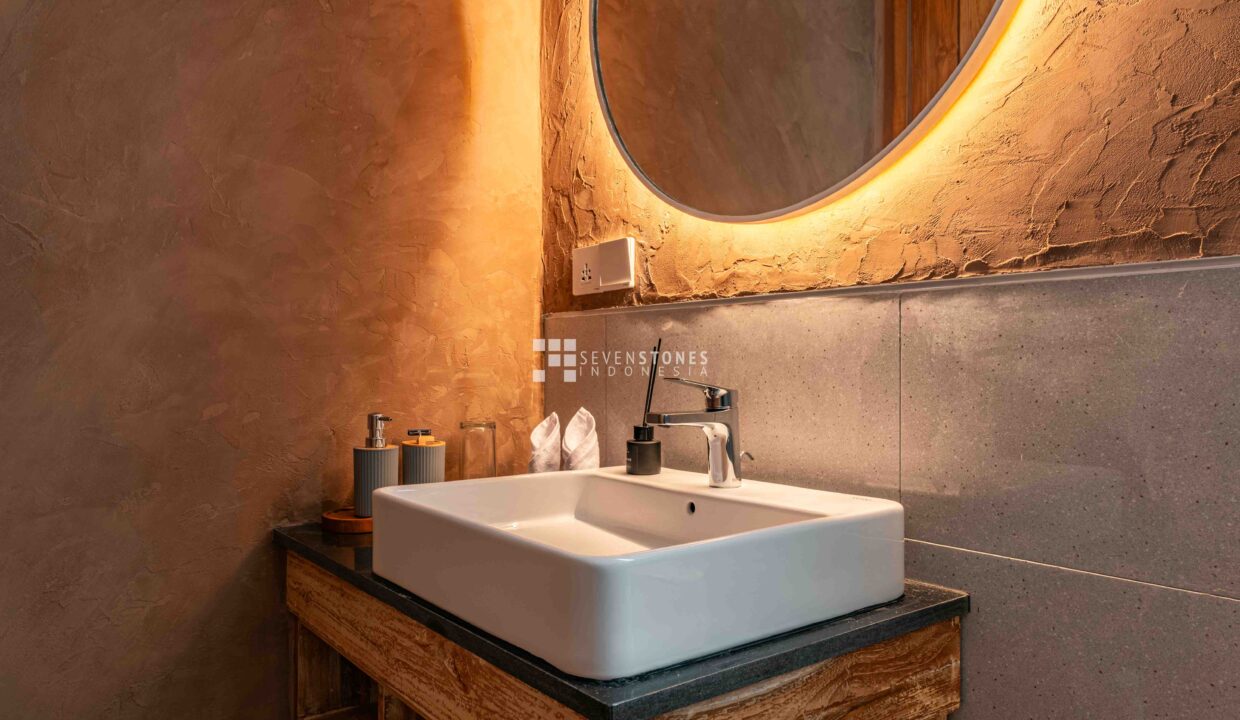 2 Bedroom Tropical Touch Villa in Seminyak (13)