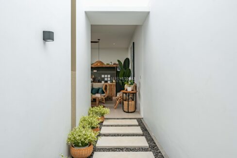 2 Bedroom Tropical Touch Villa in Seminyak (3)