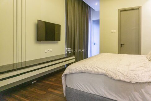 Comfortable Home for Sale Behind Cilandak Town Square – Prime Location (11)