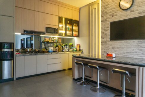 Comfortable Home for Sale Behind Cilandak Town Square – Prime Location (4)