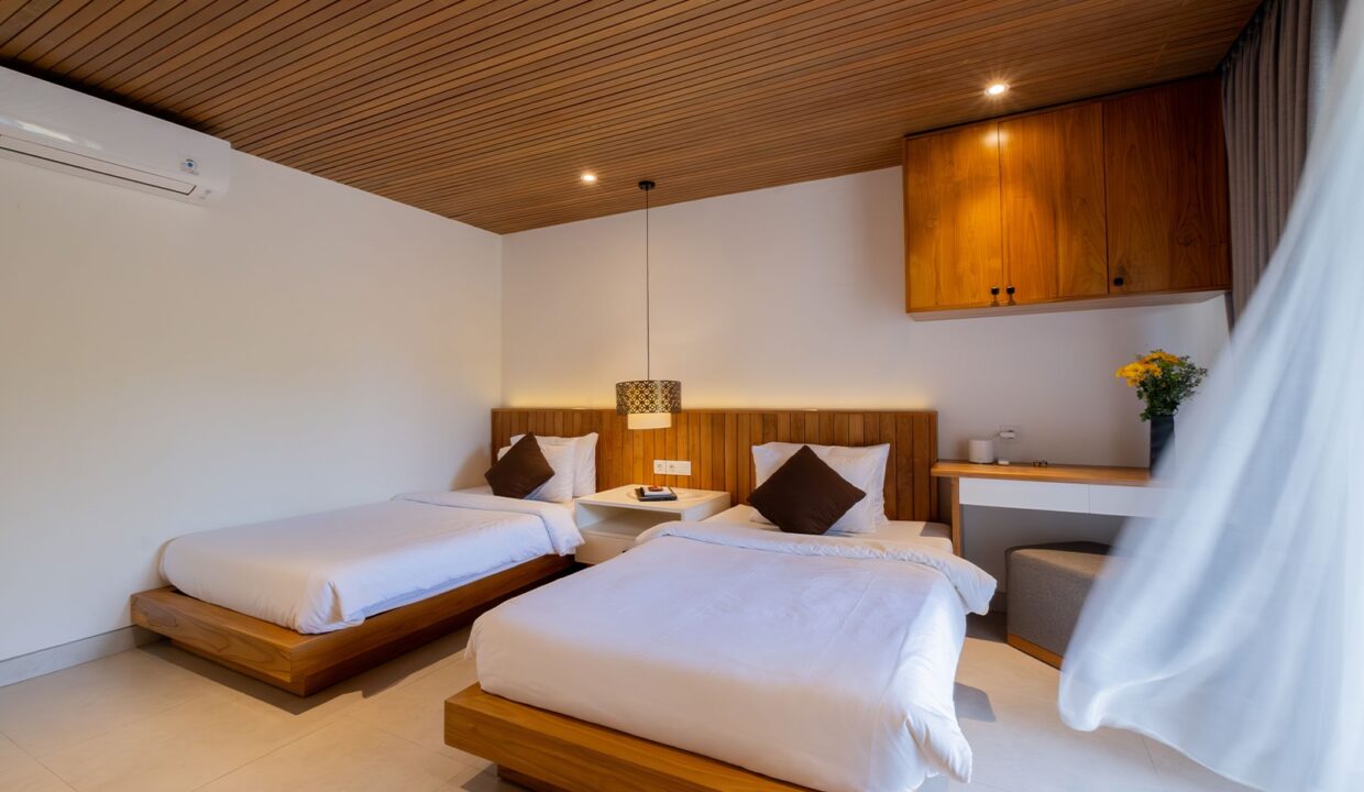 Exclusive Freehold Villa with Ocean & Golf Views in Pecatu Indah Resort, Uluwatu (19)