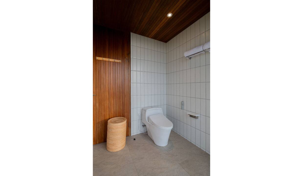 Exclusive Freehold Villa with Ocean & Golf Views in Pecatu Indah Resort, Uluwatu (24)