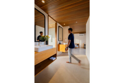 Exclusive Freehold Villa with Ocean & Golf Views in Pecatu Indah Resort, Uluwatu (25)