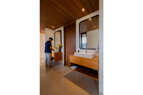 Exclusive Freehold Villa with Ocean & Golf Views in Pecatu Indah Resort, Uluwatu (26)