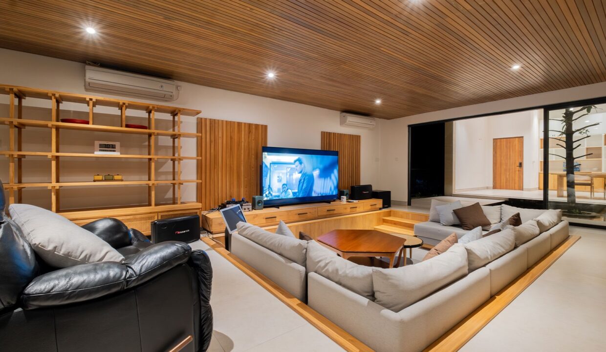 Exclusive Freehold Villa with Ocean & Golf Views in Pecatu Indah Resort, Uluwatu (27)