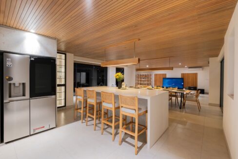 Exclusive Freehold Villa with Ocean & Golf Views in Pecatu Indah Resort, Uluwatu (9)
