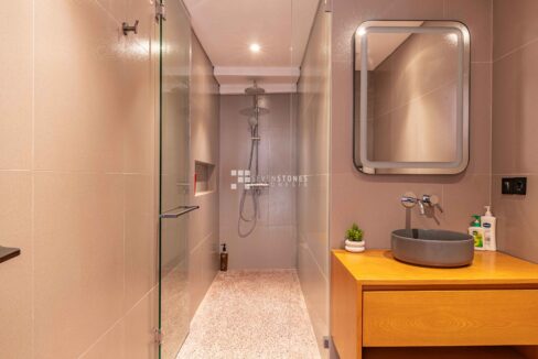 Exquisite 3-Story Luxury Villa in Berawa – Just 5 Minutes from the Beach (17)
