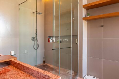 Exquisite 3-Story Luxury Villa in Berawa – Just 5 Minutes from the Beach (9)