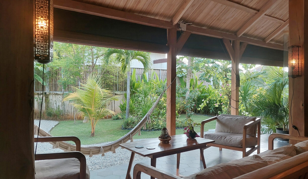 For Leasehold – Elegant Joglo-Style Villa Just 5 Minutes’ Walk to Balangan Beach (5)