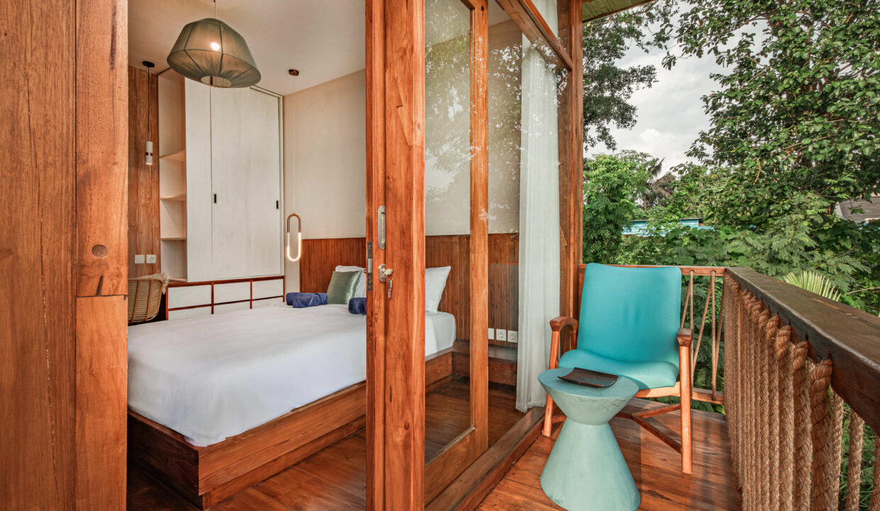 Modern Tropical 3-Bedroom Villa in Kedungu – Close to Beach and Amenities (14)